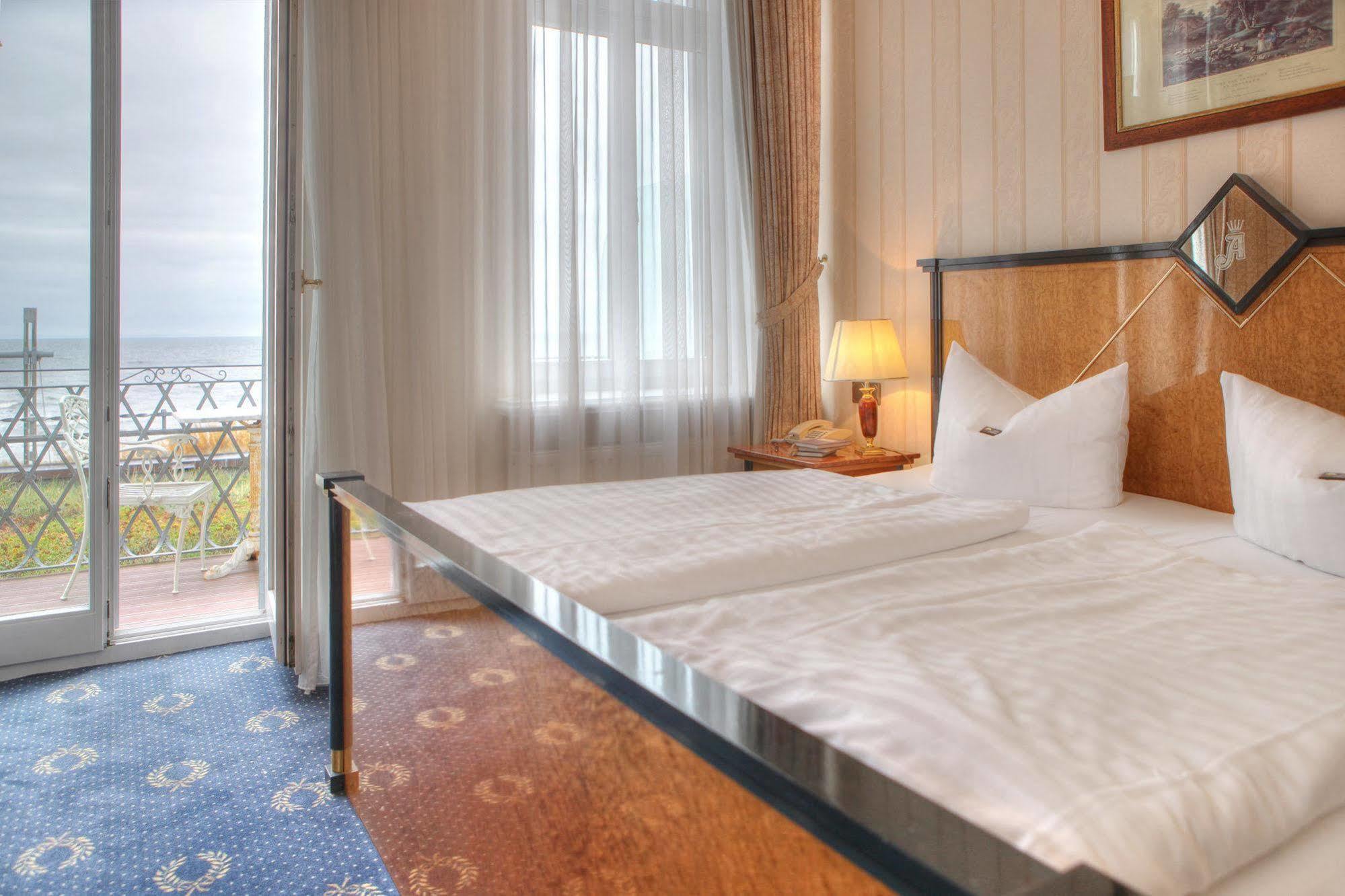 Seetelhotel Strandhotel Atlantic Χέρινγκσντορφ Εξωτερικό φωτογραφία
