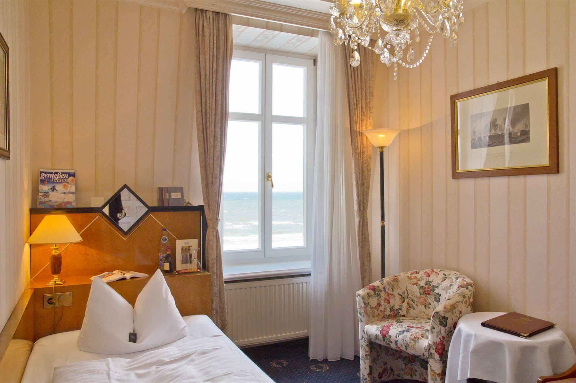 Seetelhotel Strandhotel Atlantic Χέρινγκσντορφ Εξωτερικό φωτογραφία
