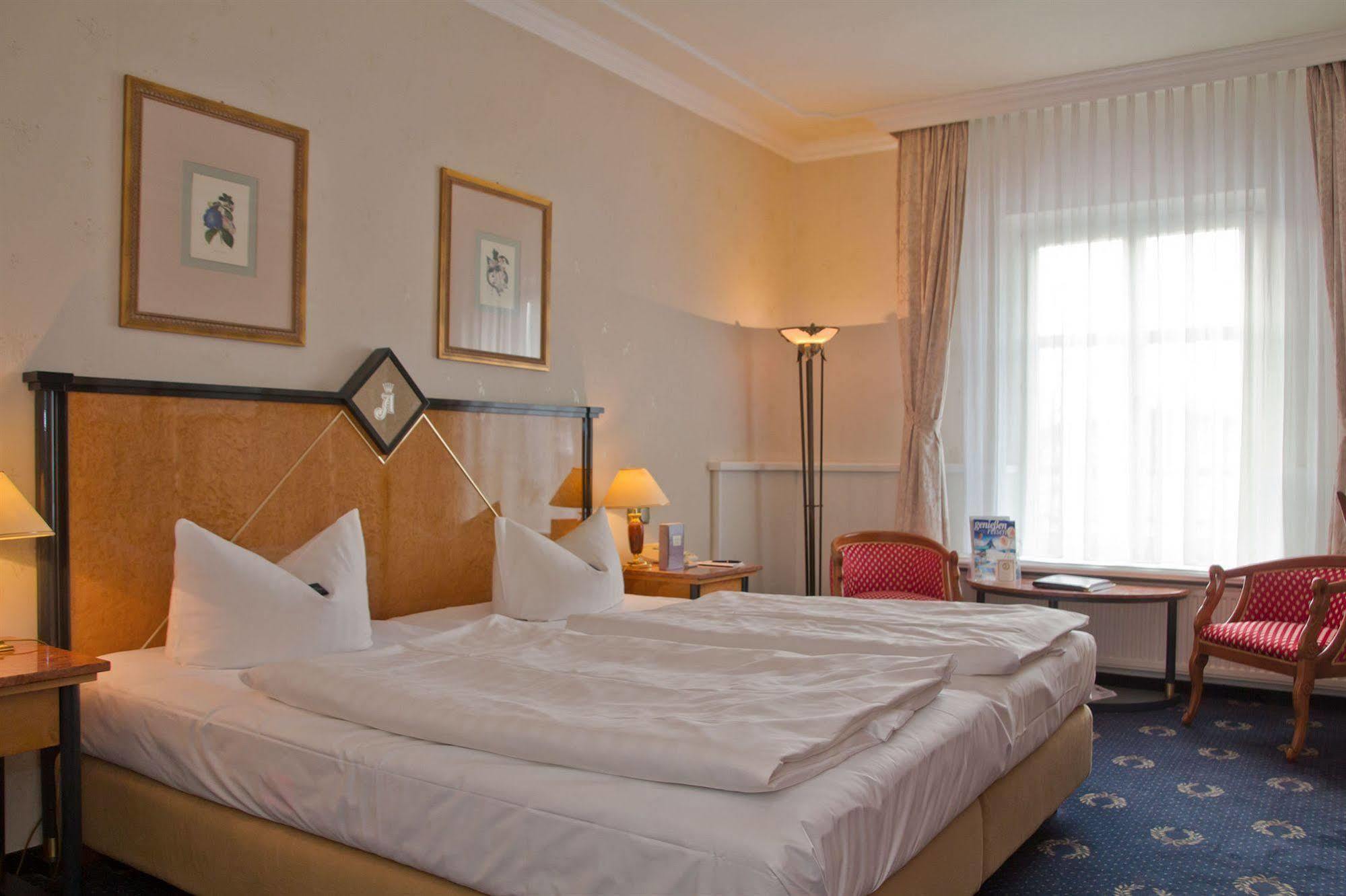 Seetelhotel Strandhotel Atlantic Χέρινγκσντορφ Εξωτερικό φωτογραφία