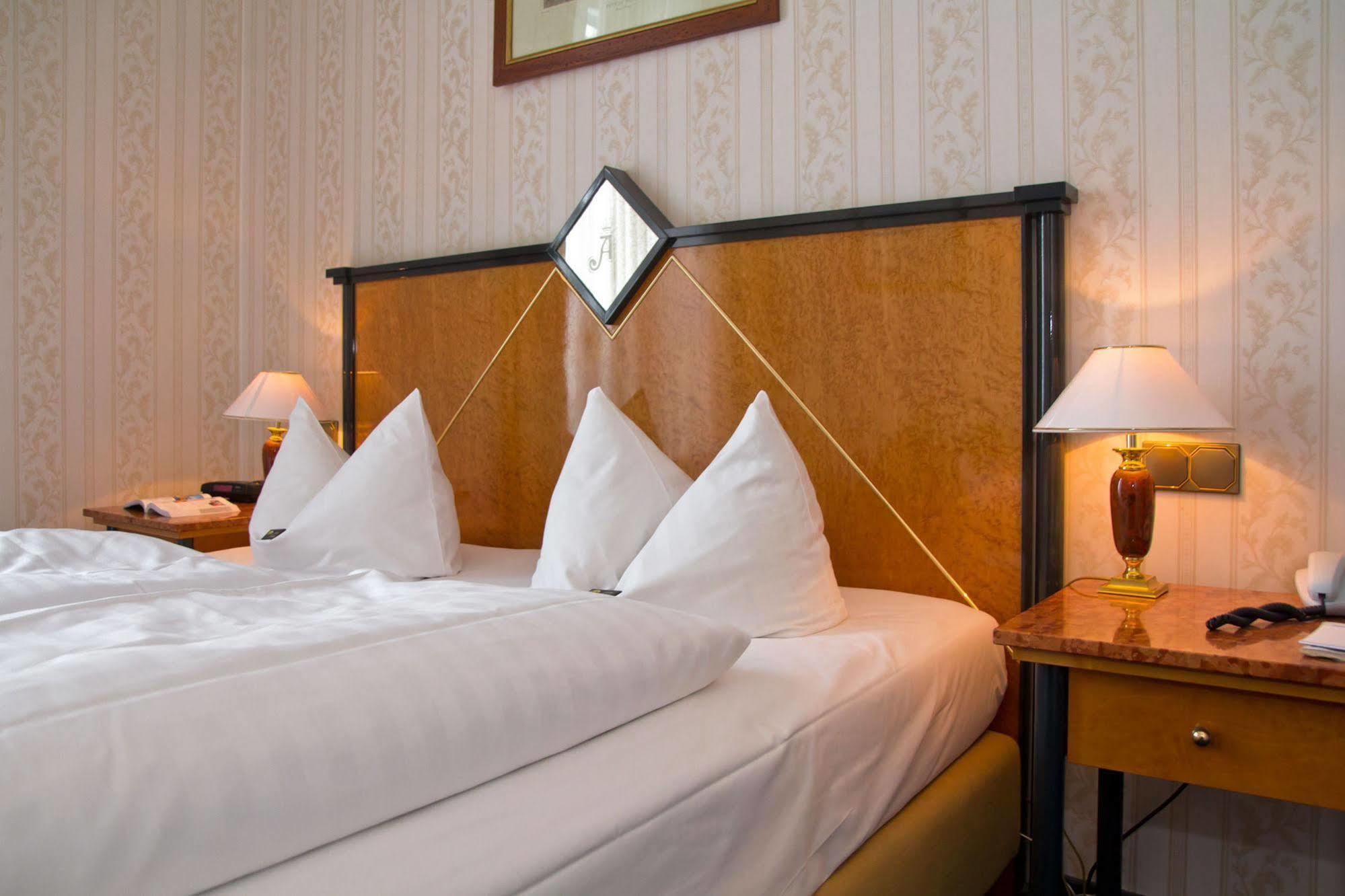 Seetelhotel Strandhotel Atlantic Χέρινγκσντορφ Εξωτερικό φωτογραφία